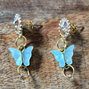 Mintgroene vlinder oorbellen 2