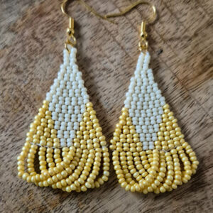 Geel/beige oorbellen