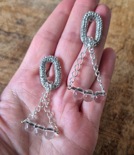 Zilverkleurige oorbellen 2 - Afbeelding 2