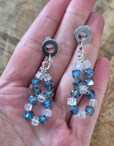 Blauwe transparant oorbellen - Afbeelding 2