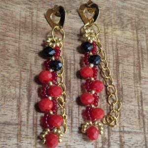 Rode glasrondellen oorbellen