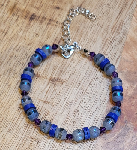 Blauwe glaskralen armband