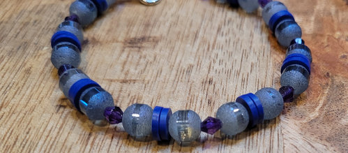 Blauwe glaskralen armband - Afbeelding 3
