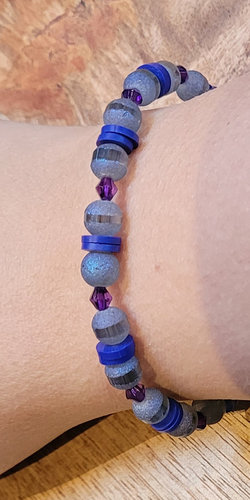 Blauwe glaskralen armband - Afbeelding 2