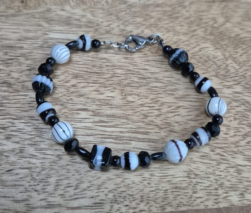 Zwartwit armband