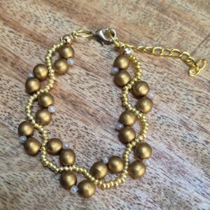 Goudkleurig armbandje