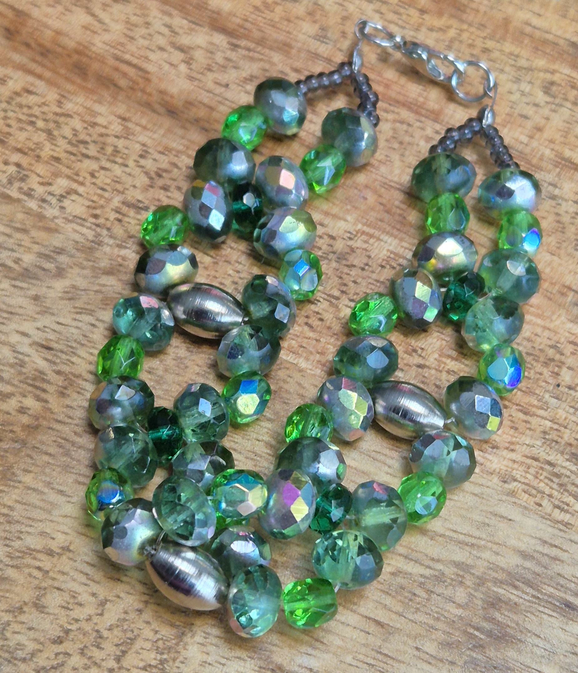 Groene facet armband