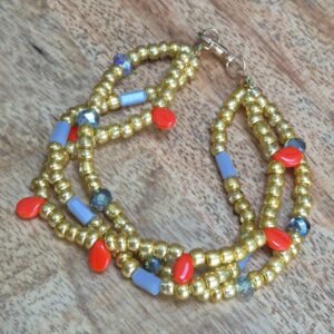 Goudkleurig armbandje