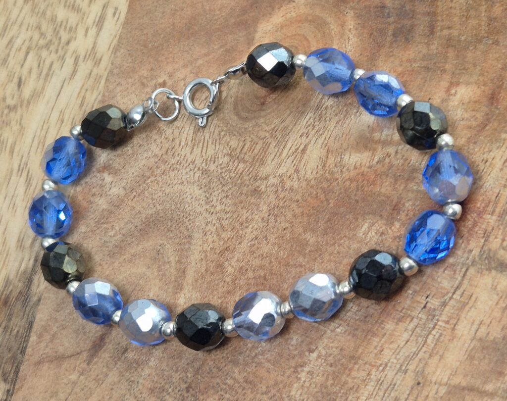 Tsjechische facet armband