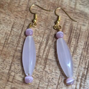 Langwerpige rozenkwarts oorbellen