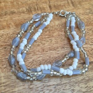 Grijze transparant armband