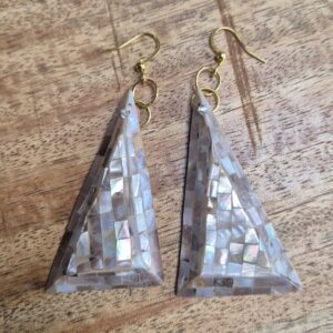 Geometrische driehoek oorbellen