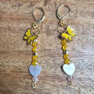 Gele vlinder oorbellen