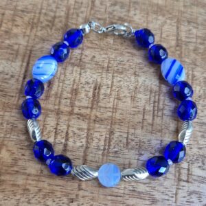 Kobalt blauwe glasarmband