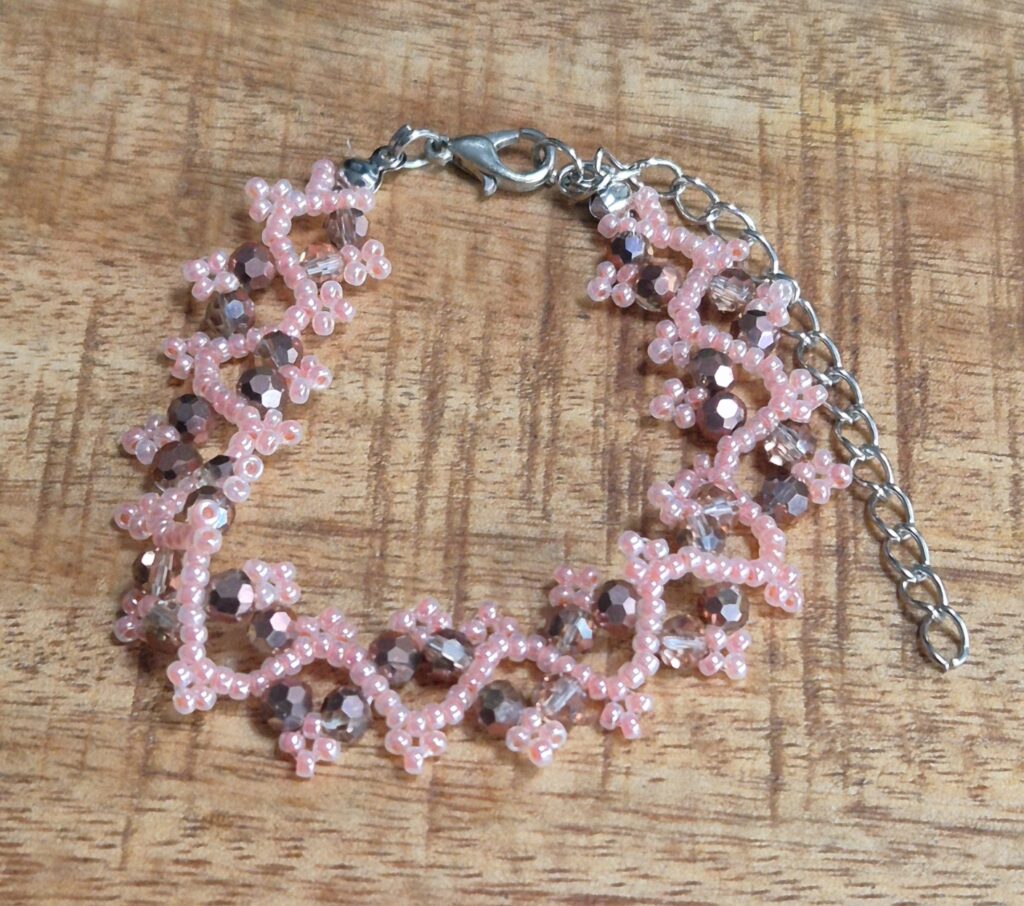 Roze facet rocaille armband