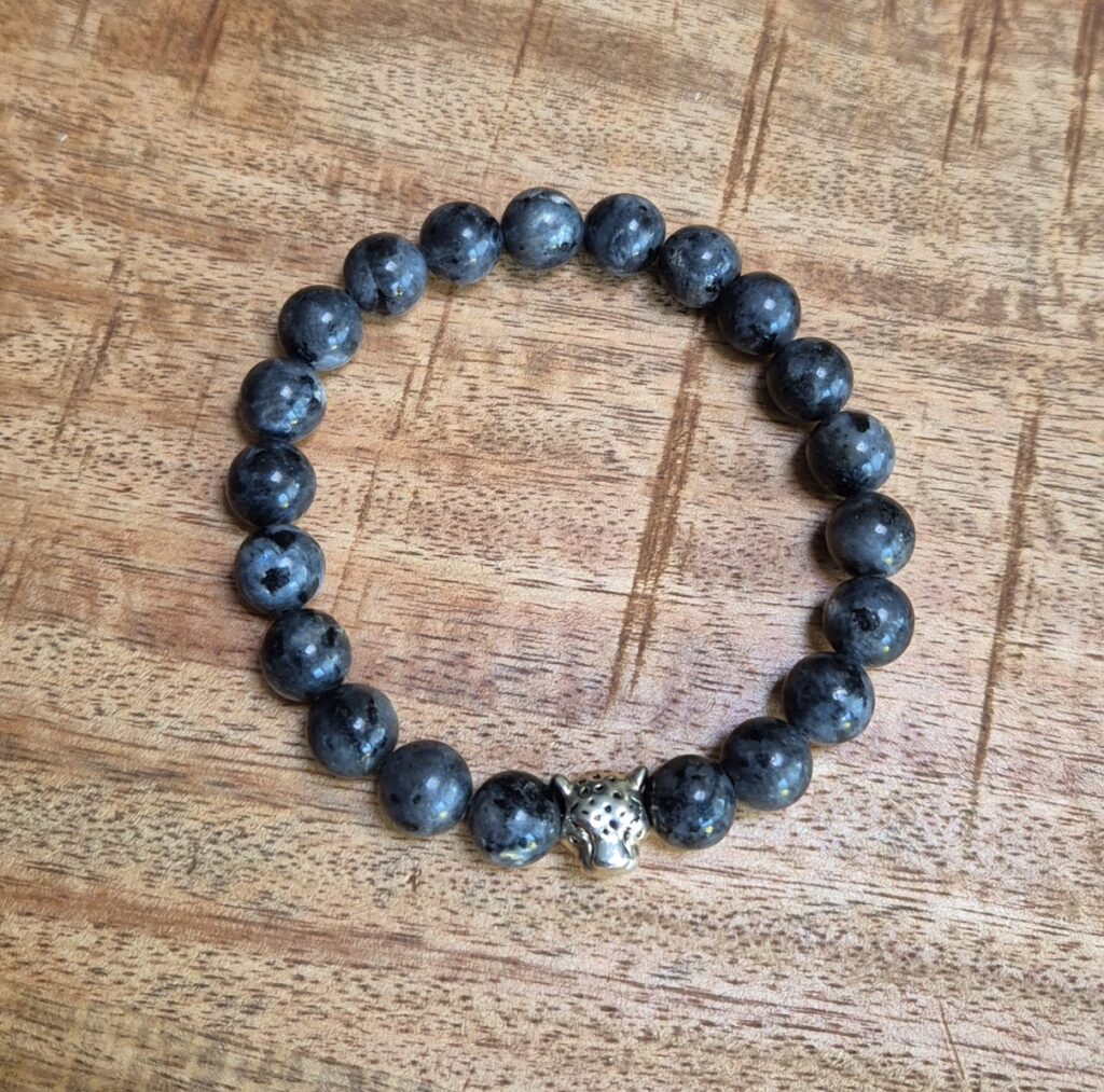 Larvikiet armband
