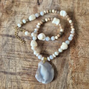 Beige ketting agaat