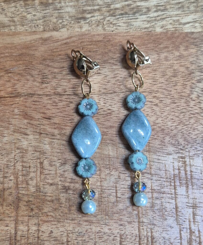 Oorclip oorbellen turquoise