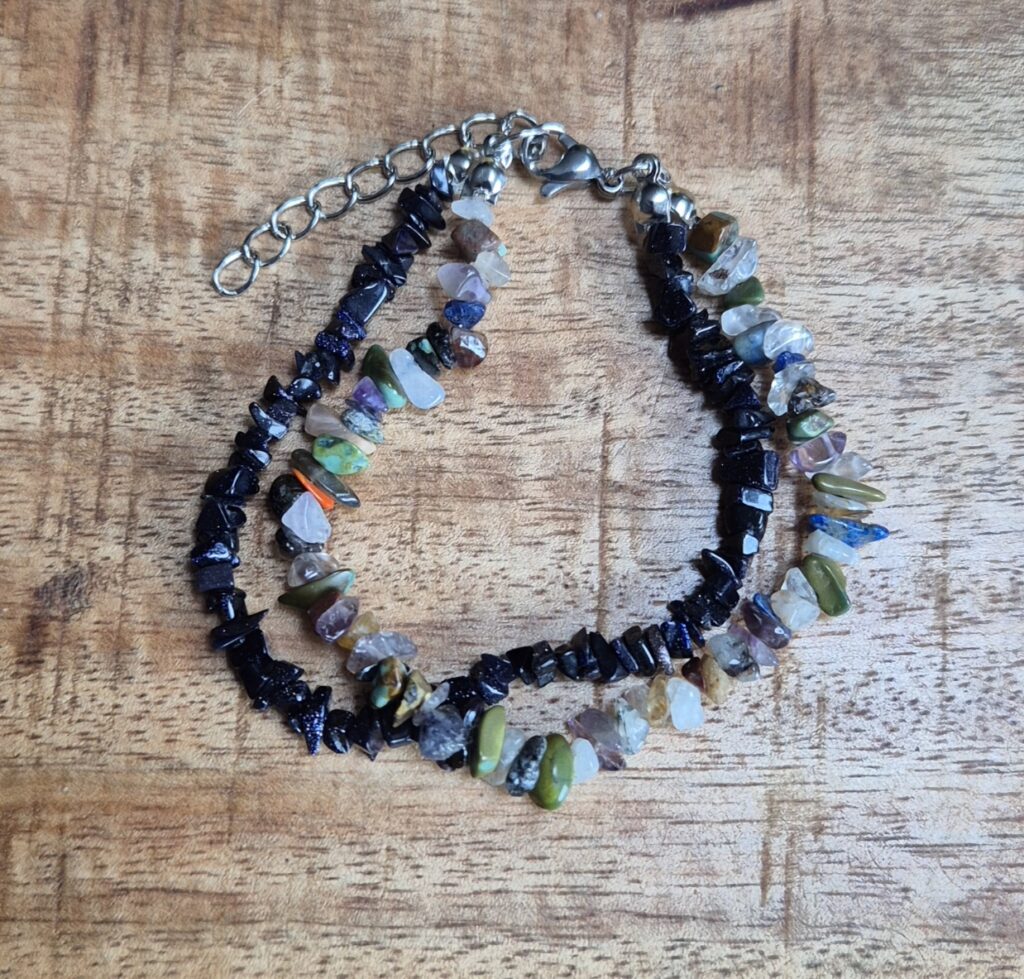 Natuursteen chip armband