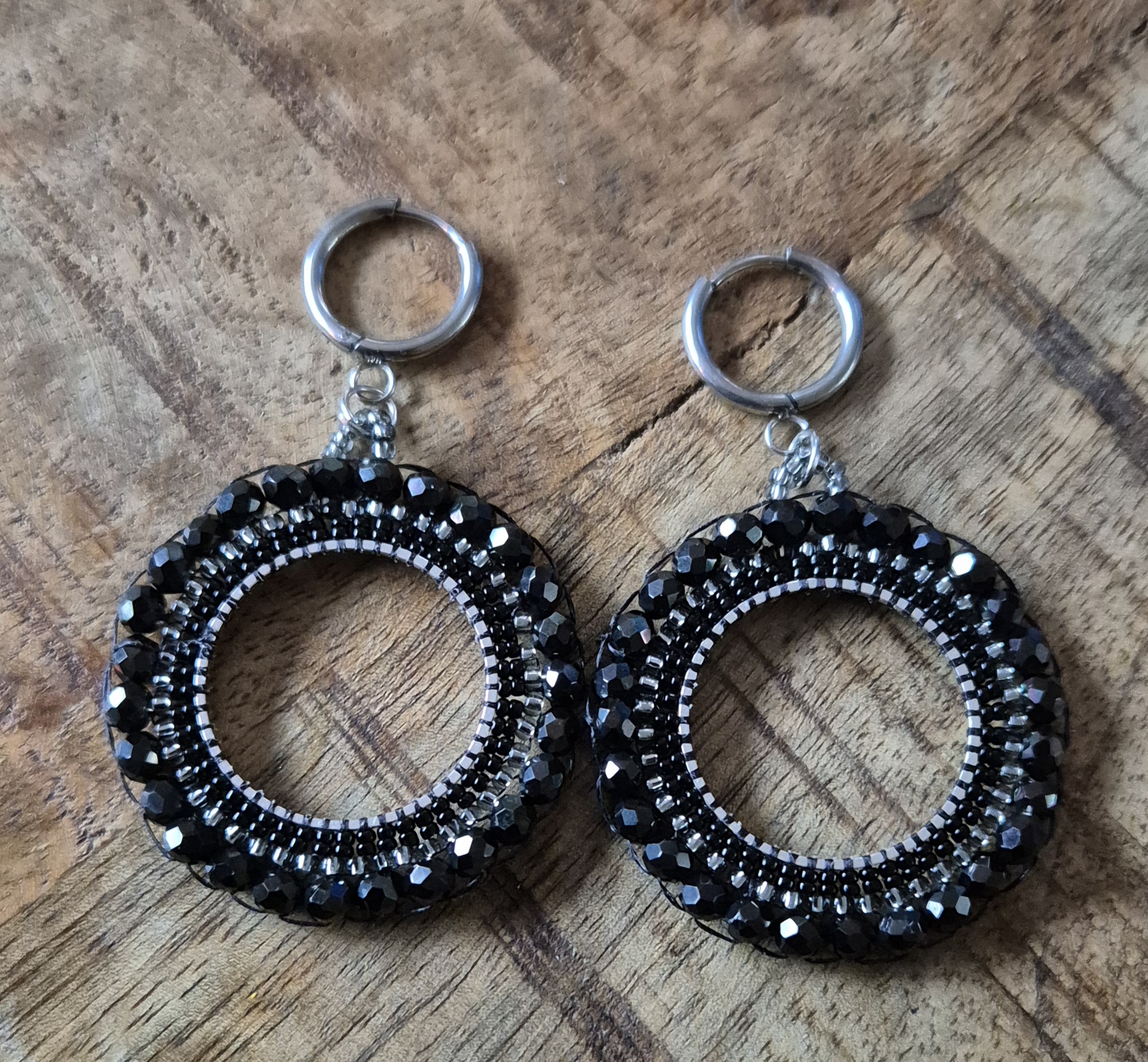 Statement oorbellen zwart zilver